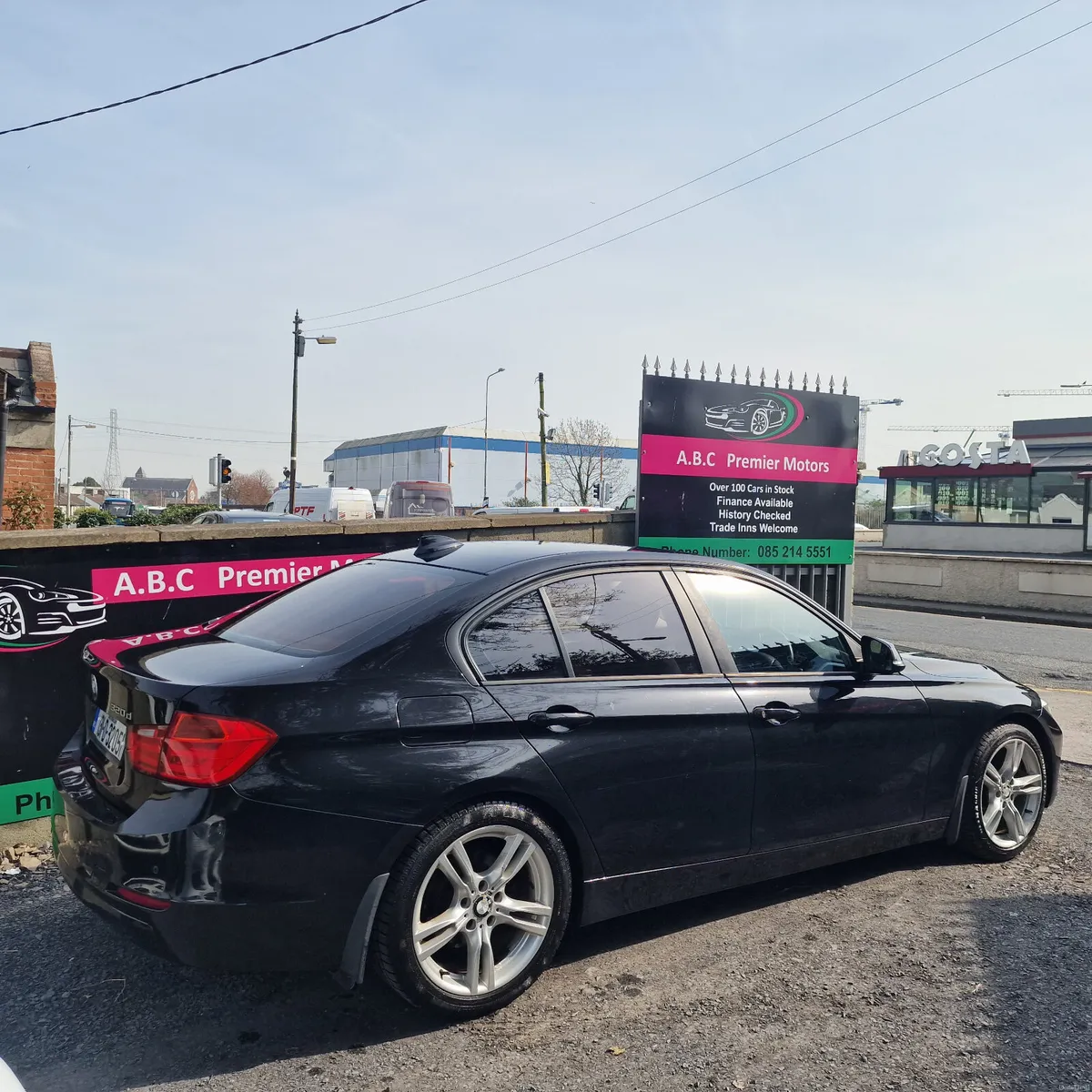 BMW 3-Series 2013 Automatic - Image 4