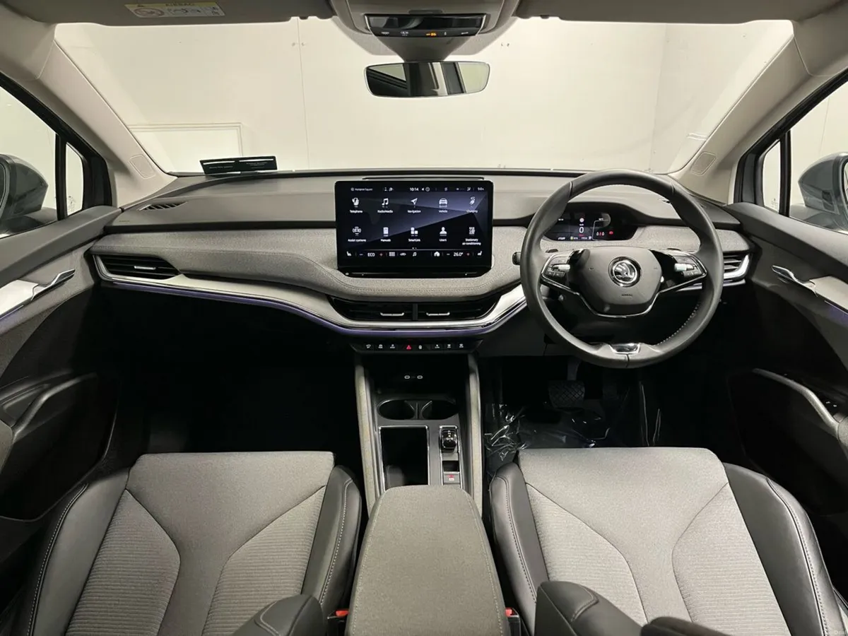 Skoda Enyaq IV 60 - CLEVER PACK - Reversing Camera - Image 4