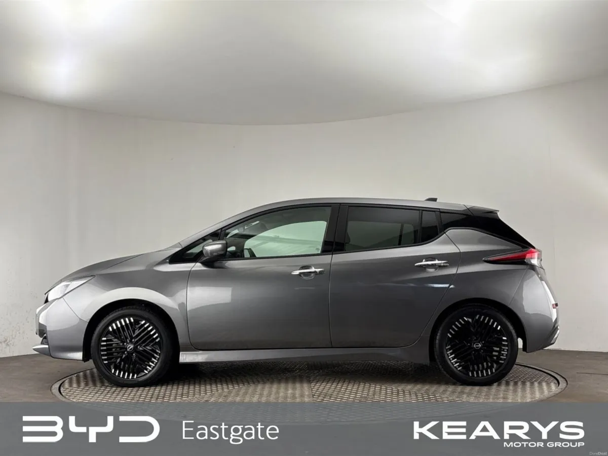 Nissan Leaf Leaf SV Premium 40 kWh - Image 4