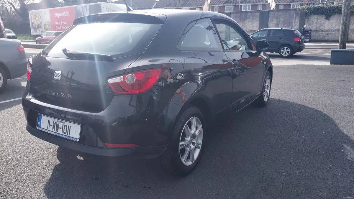 SEAT Ibiza 2011 Preference 1.2 petrol - Image 3