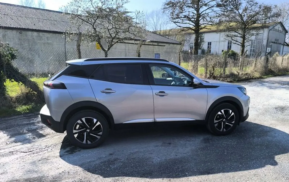 Peugeot 2008 Allure 1.2 Petrol - Image 2