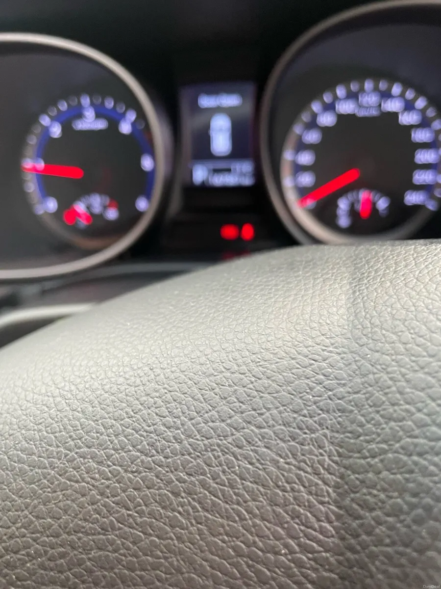 Hyundia santa fe - Image 4