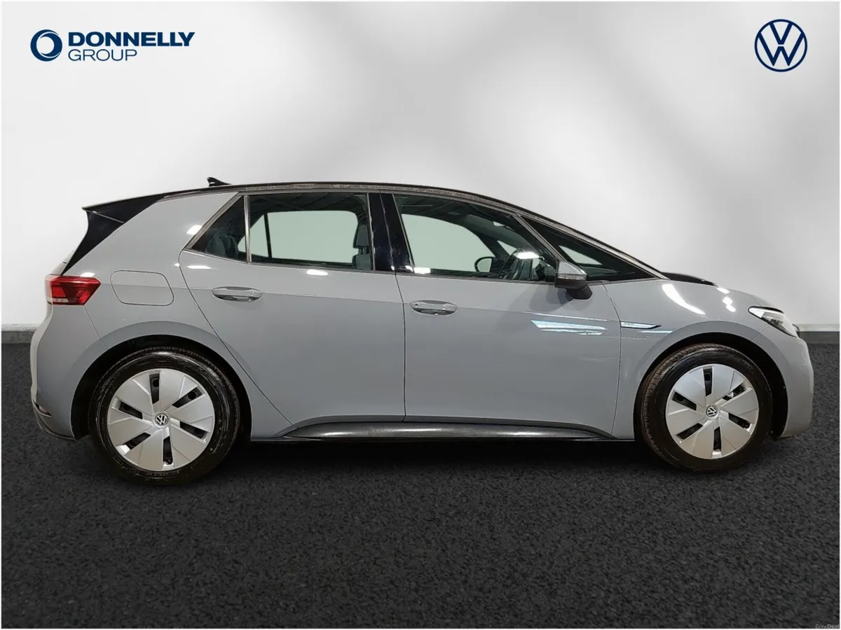 Volkswagen Id.3 Hatchback Life Pro - Image 4