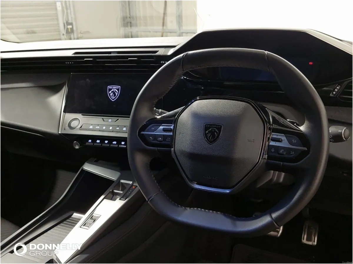 Peugeot 308 Hatchback Active Premium - Image 4