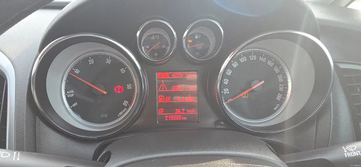 Opel Astra 2016 diesel no nct book in nct - Image 4