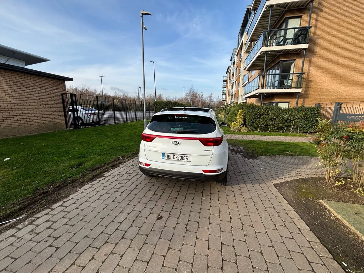 Kia sportage 2016 manual - Image 2