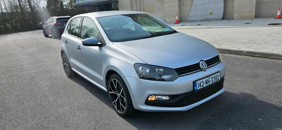 VOLKSWAGEN POLO 1.0 TRENDLINE - Image 1