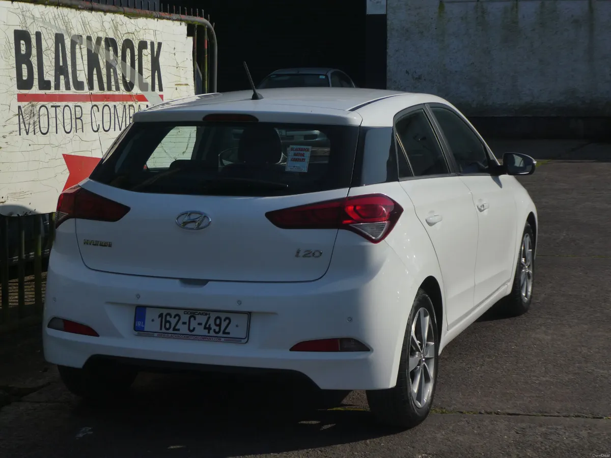 Hyundai i20 2016 - Image 2