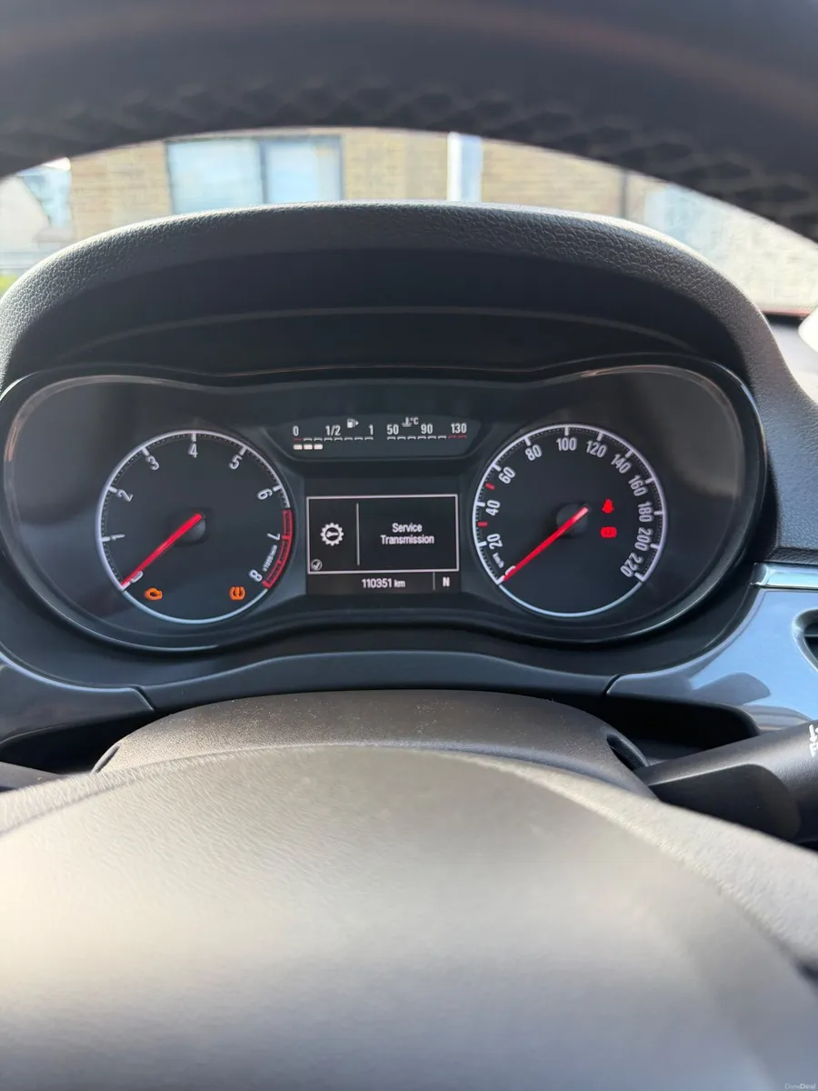 Opel Corsa 2015 - Image 3