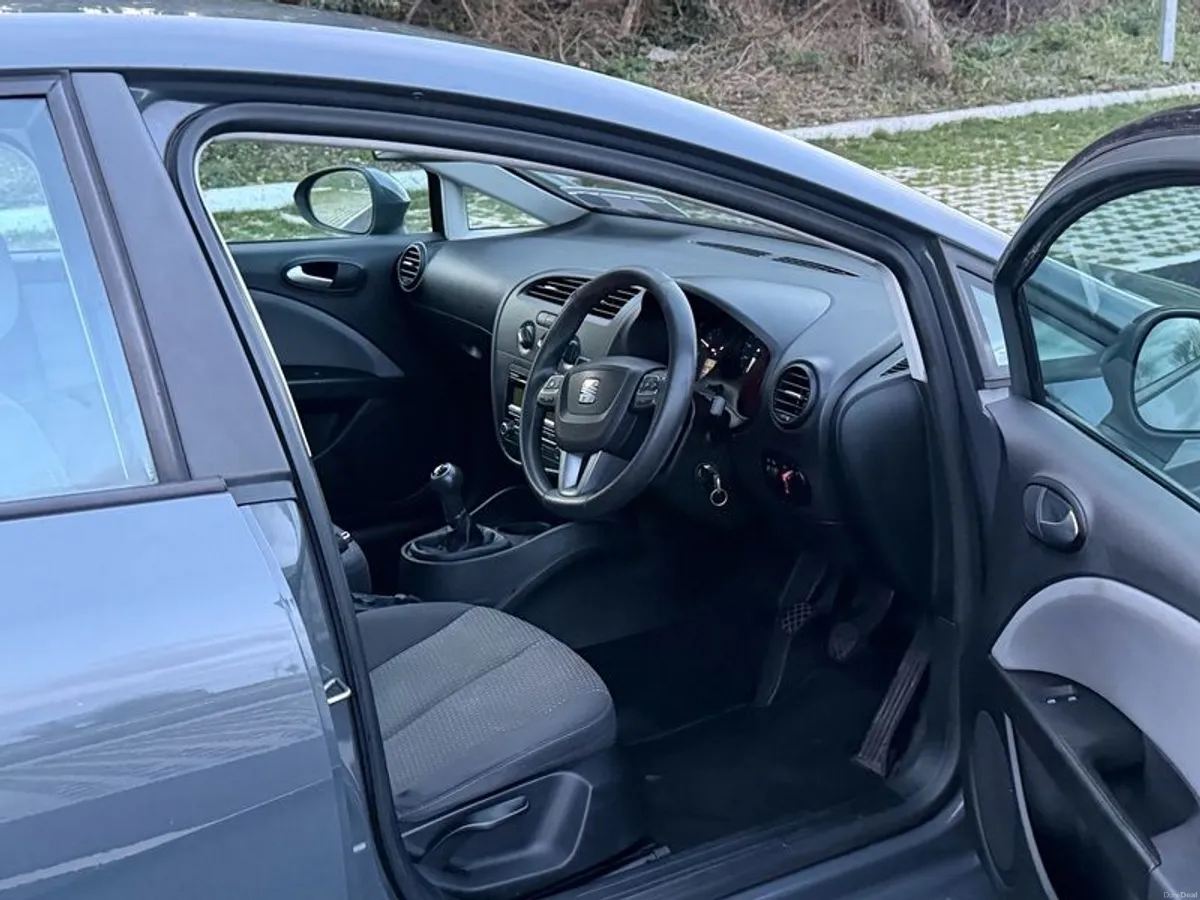 2010 Seat Leon fresh Nct car low km - Image 4