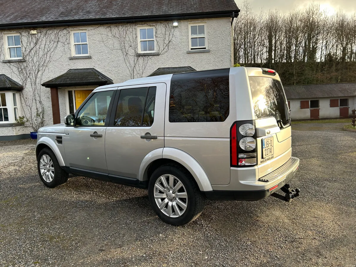 2015 Discovery 4 XE Crewcab - Image 4