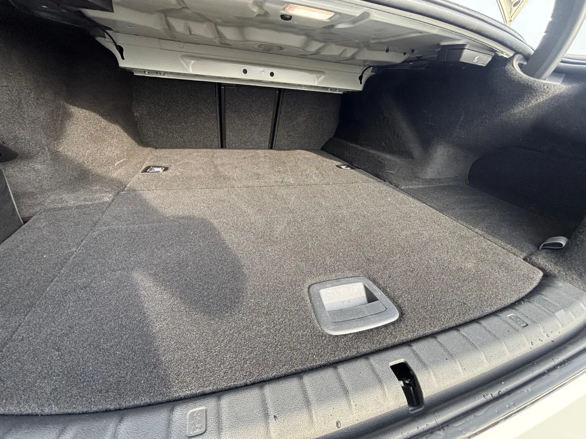 BMW 5-Series 2018 - Image 3