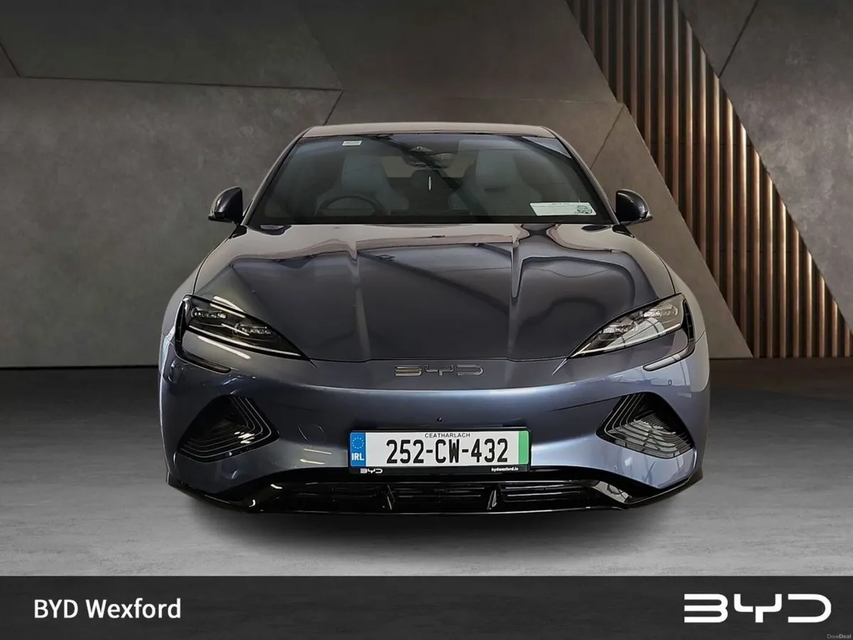 BYD SEAL 82.5kWh Design RWD - Image 3