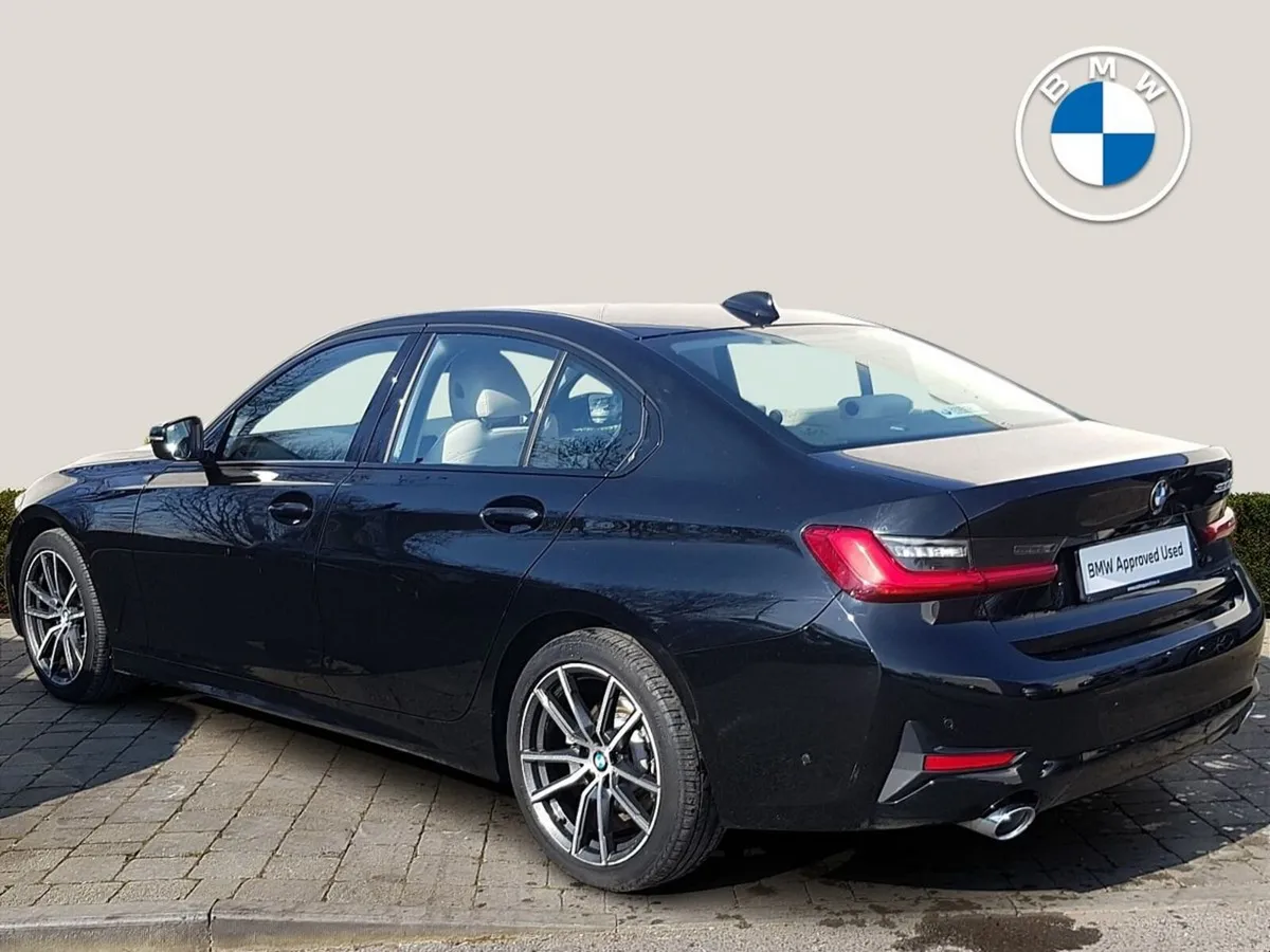 BMW 3-Series 320d Sport - Image 2