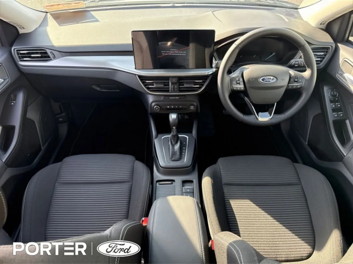 Ford Focus AUTO 155PS 1.0 TITANIUM *WINTER PACK* - Image 2