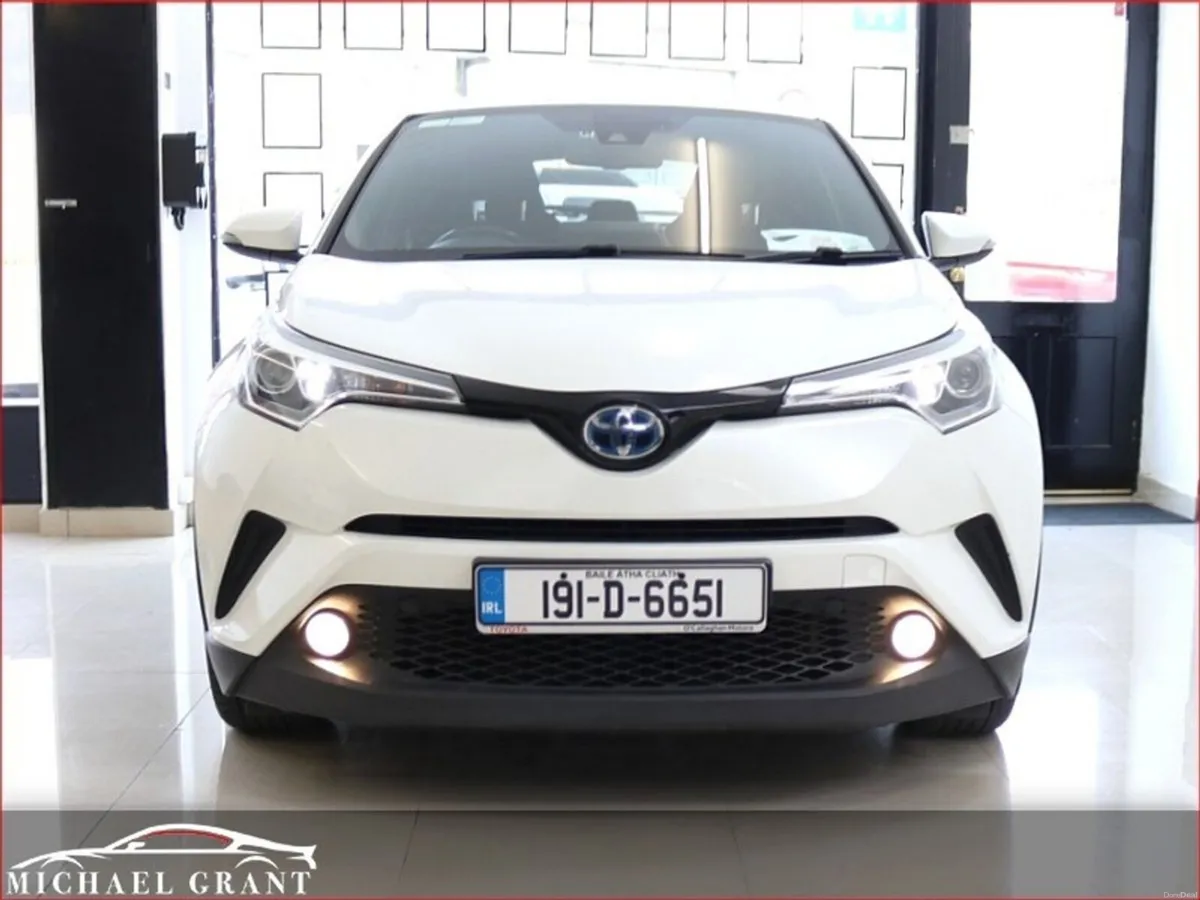 Toyota C-HR HEV 1.8 PETROL HYBRID SPORT ONLY 76KM - Image 2