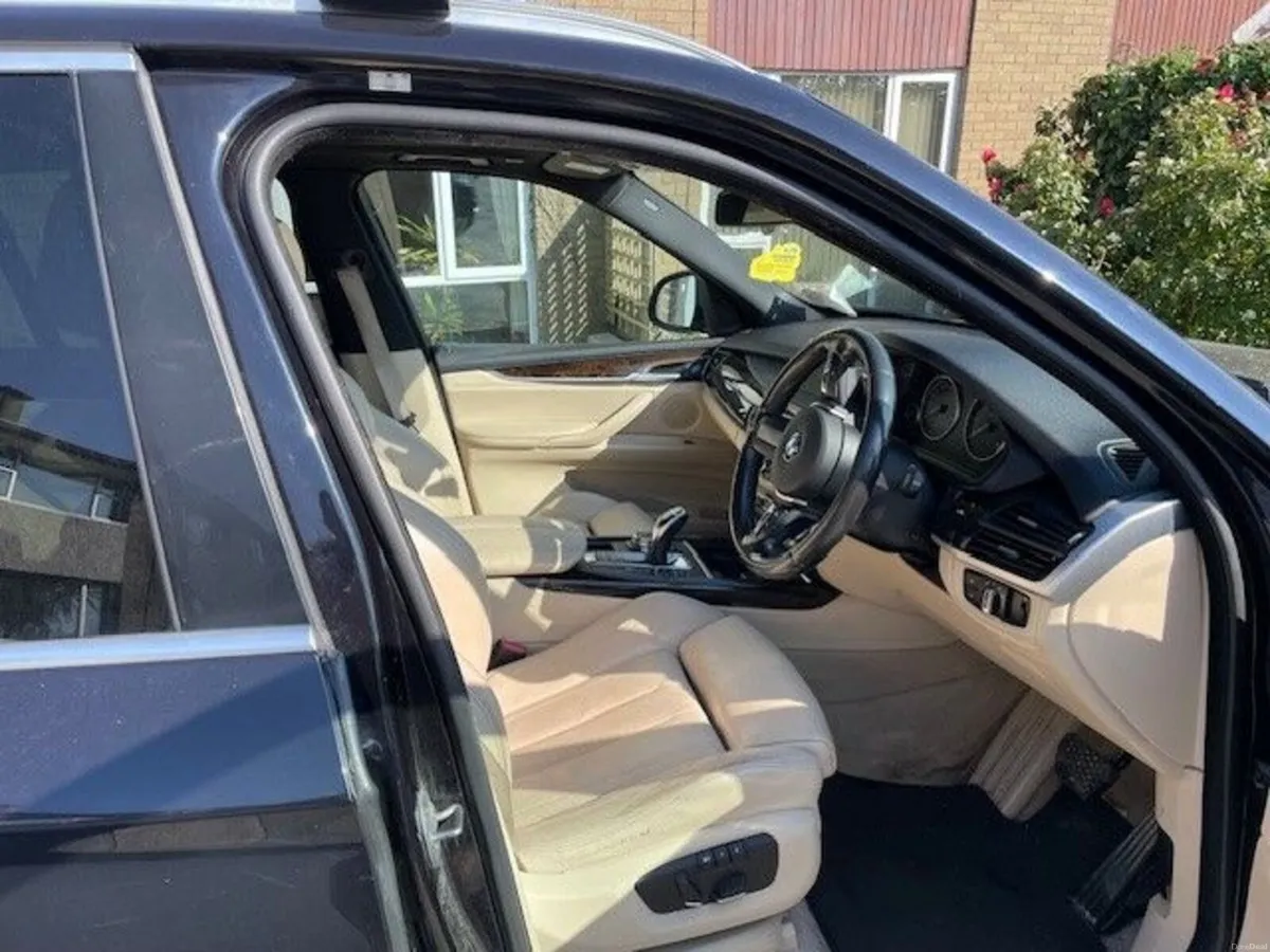 BMW X5 2015 - Image 4