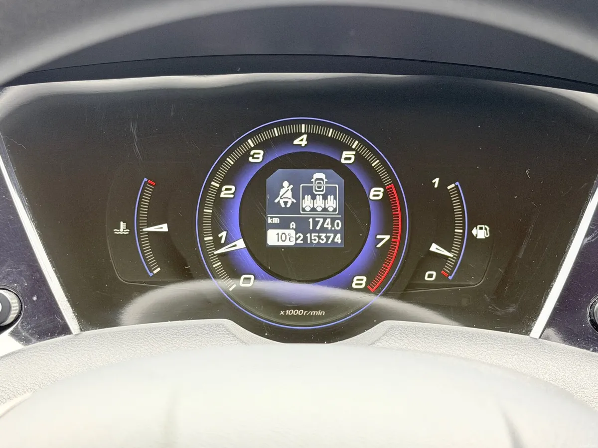 Honda Civic 2008 - Image 2