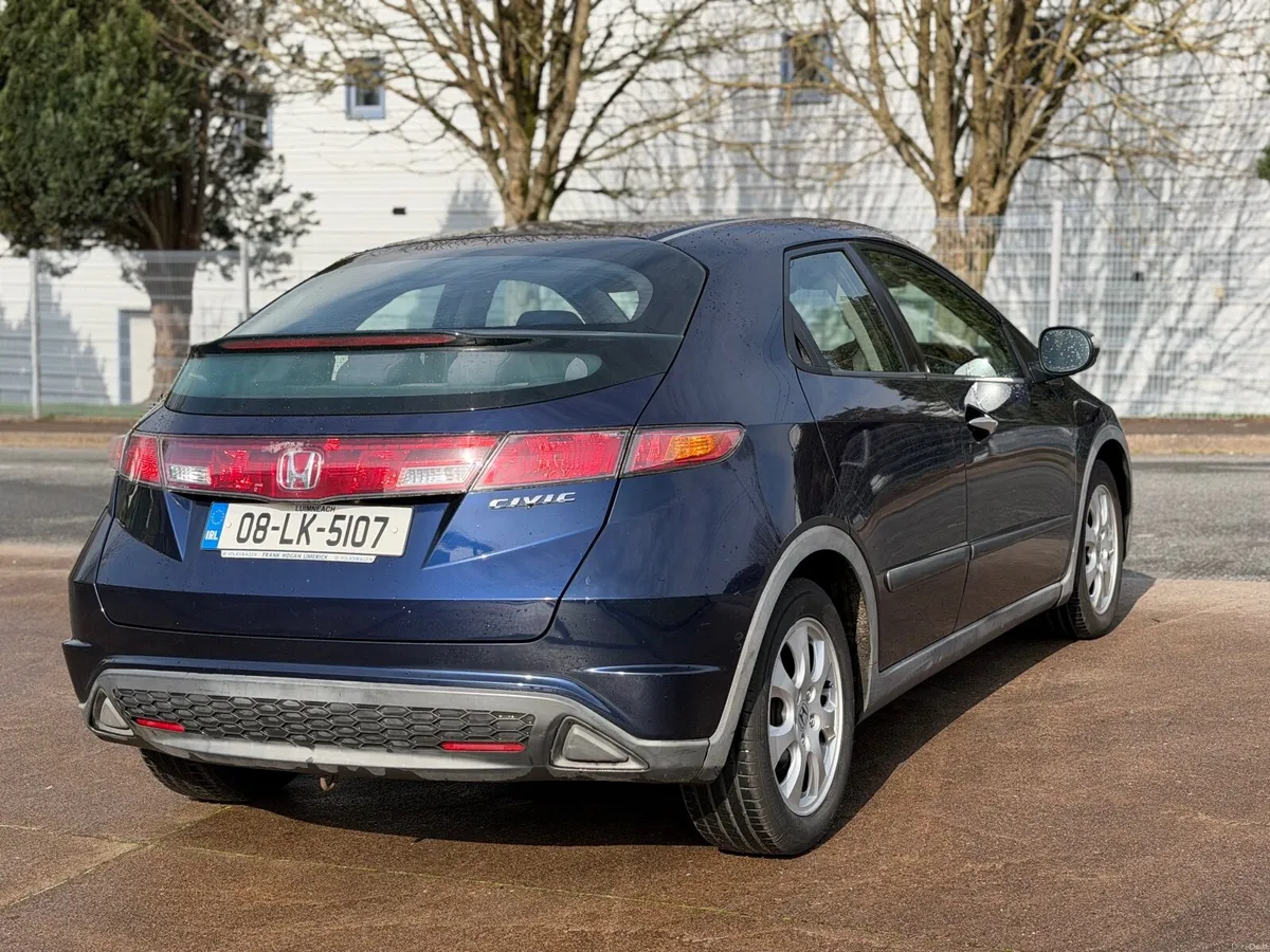 Honda Civic 2008 - Image 4