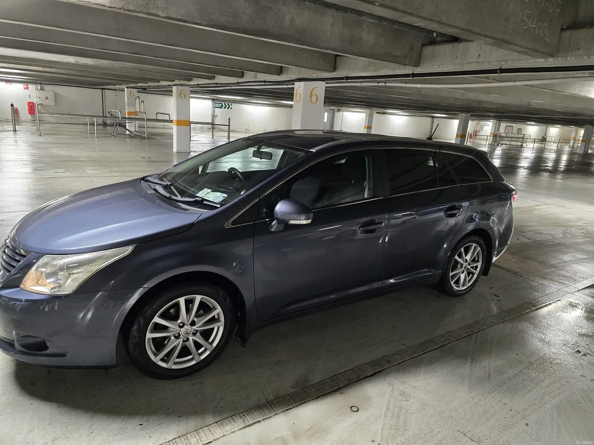 Toyota Avensis 2011 2L Diesel D4D - Image 3