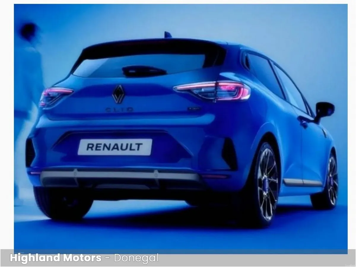 Renault Clio Esprit Alpine Hybrid - Image 2