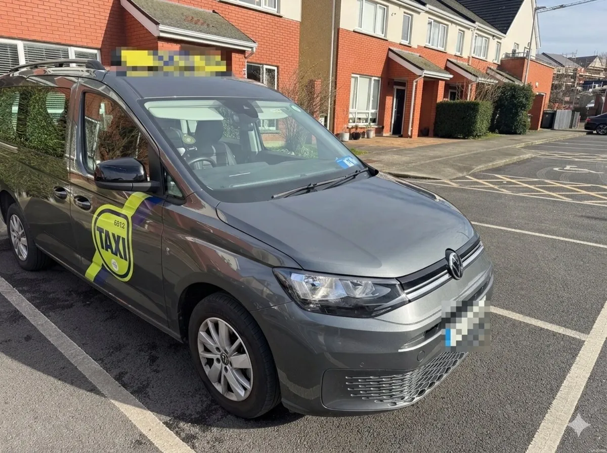 2025 VW Caddy Maxi WAV Taxi – €10k Below Dealer - Image 2