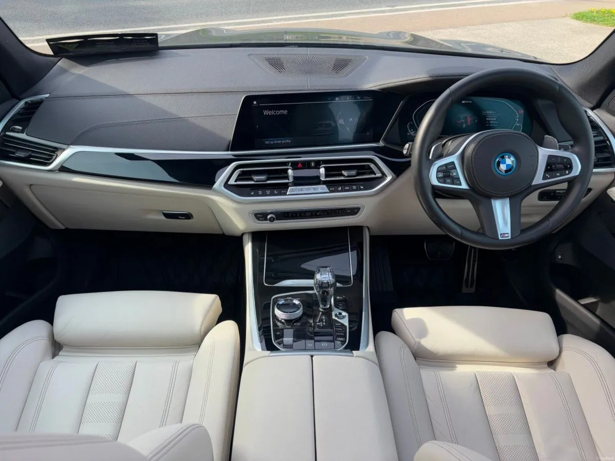 BMW X5 XDRIVE 45E MSPORT SUNROOF HUGE SPEC - Image 2