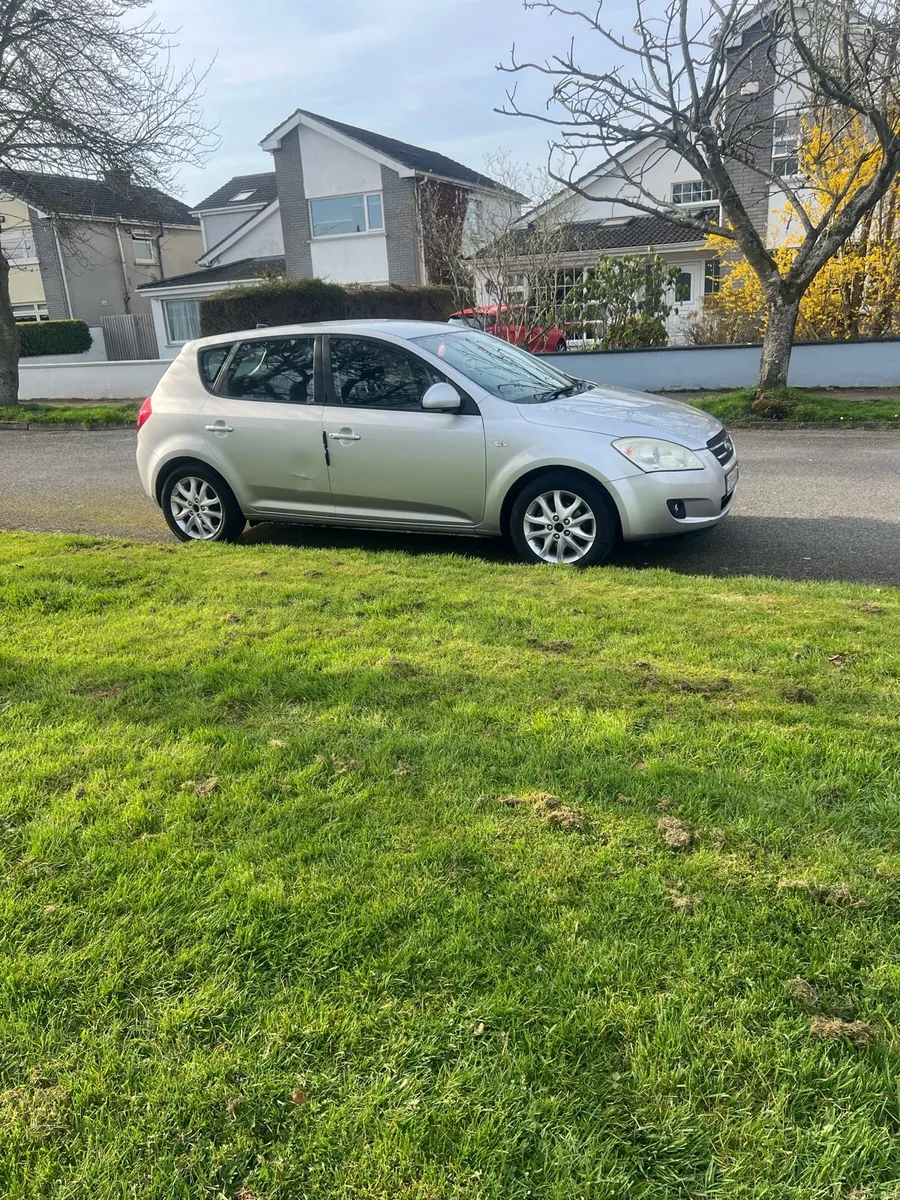 2007 Kia ceed 1.6 petrol Automatic NCT & TAX - Image 1