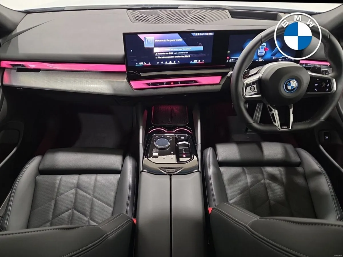 BMW 5-Series 530e M Sport Touring - Image 4