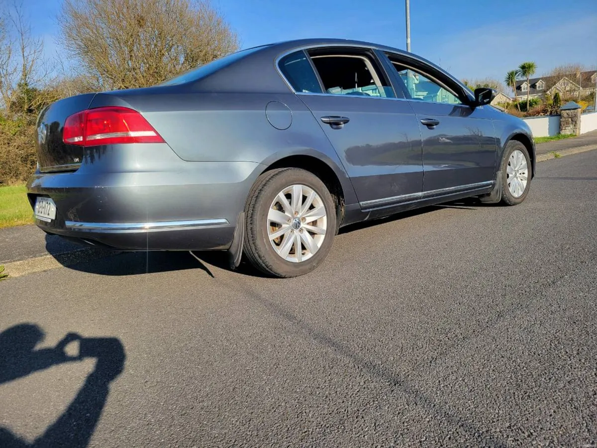 Volkswagon passat 1.6 l diesel - Image 2
