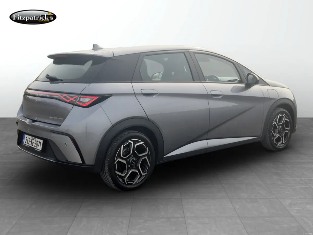 BYD DOLPHIN 2024 - Image 2