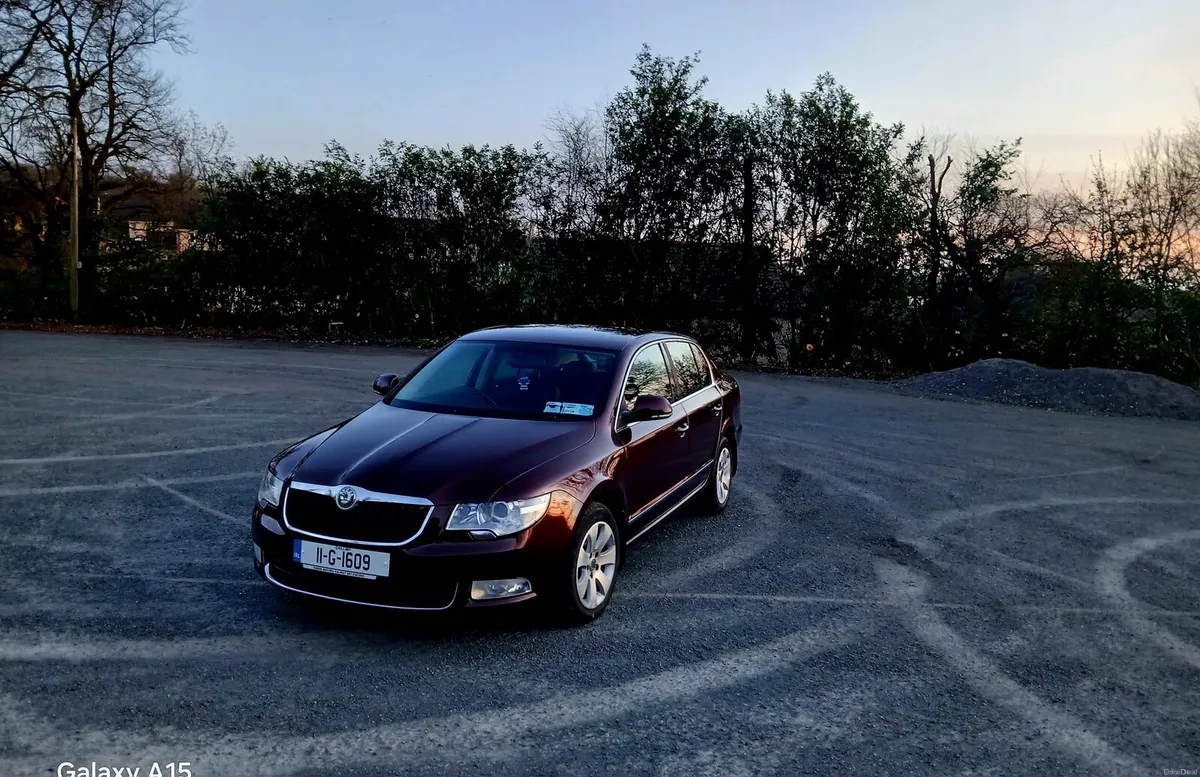 SKODA SUPERB 1.6 TDI NEW TESTE NCT - Image 4