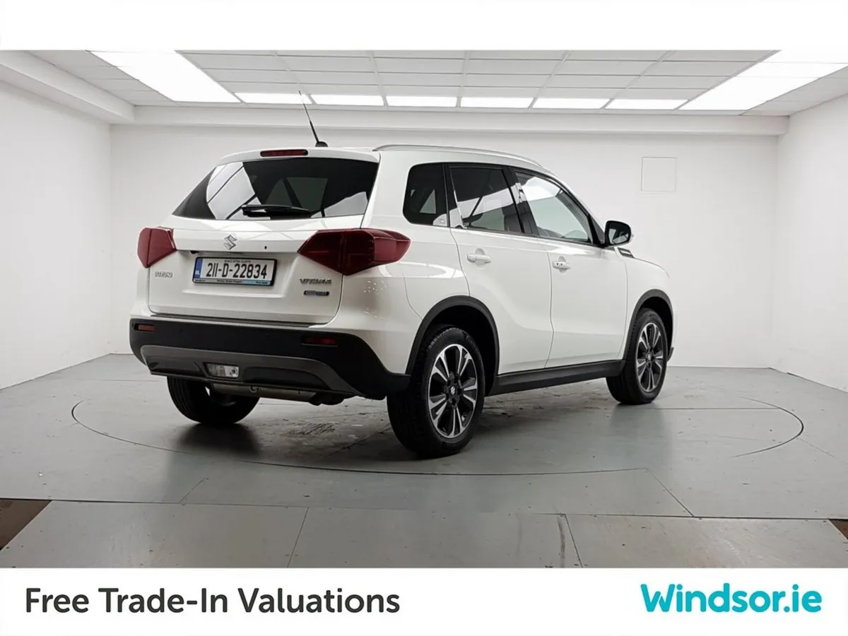 Suzuki Vitara 1.4 Hybrid SZ4 MT - Image 4
