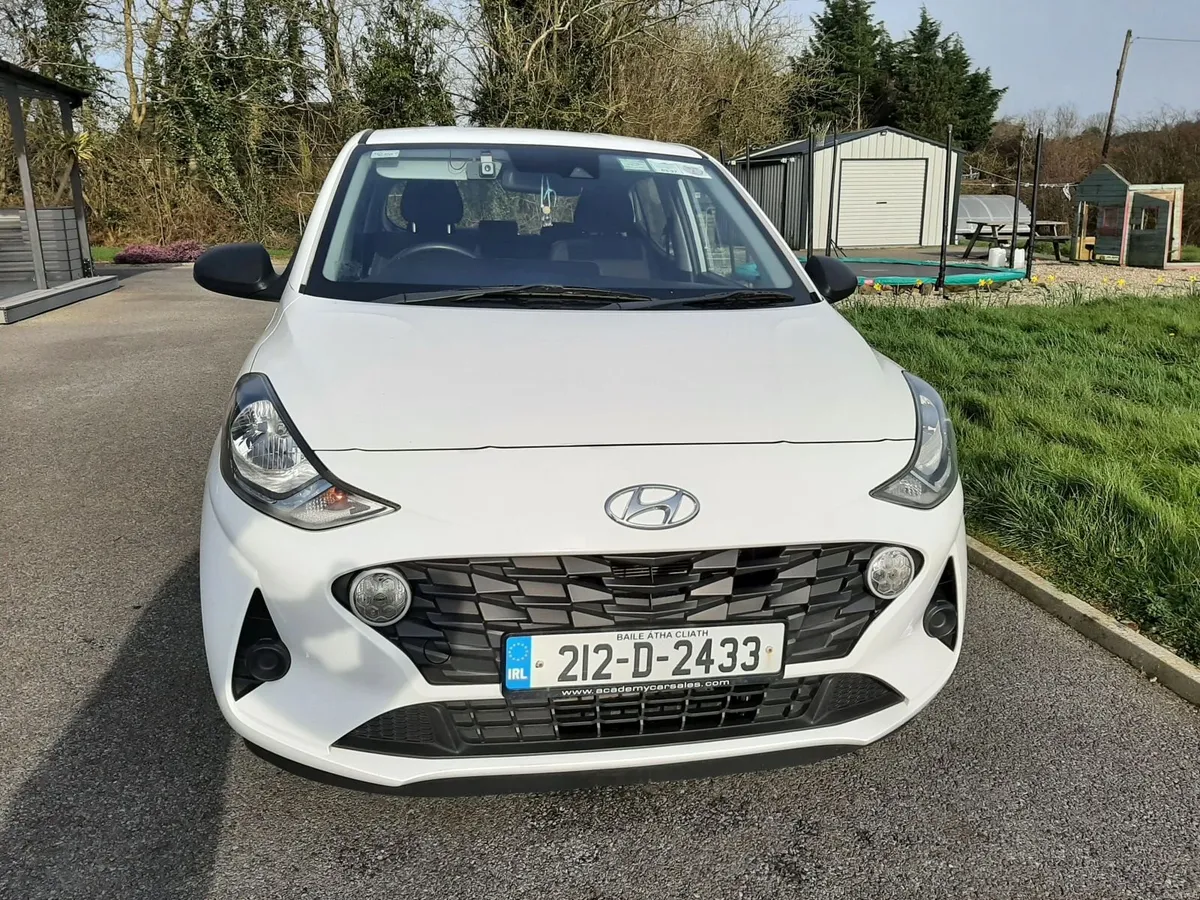 Hyundai i10 2021 - Image 2