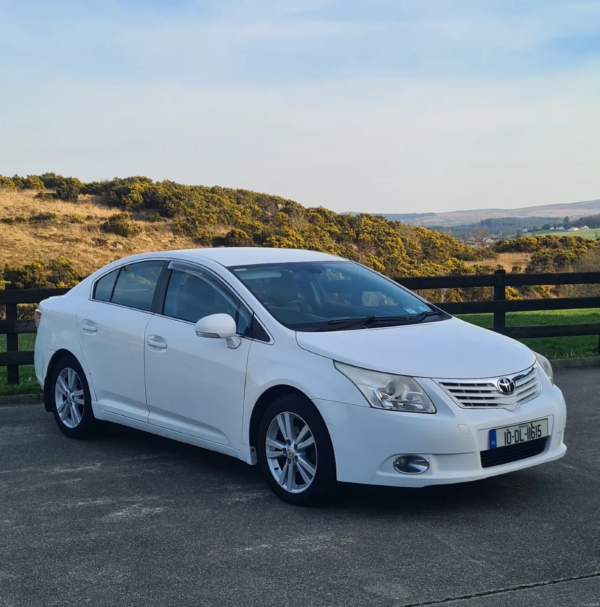 2010 Toyota Avensis D4D - Image 2
