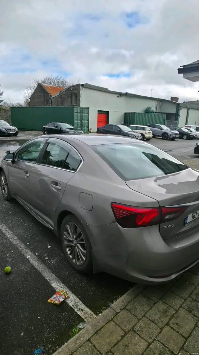 2016 Model Toyota Avensis - Image 2