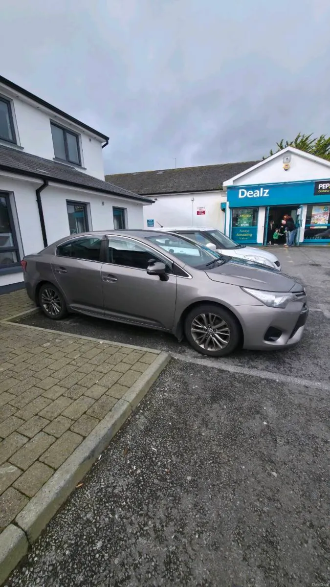 2016 Model Toyota Avensis - Image 3