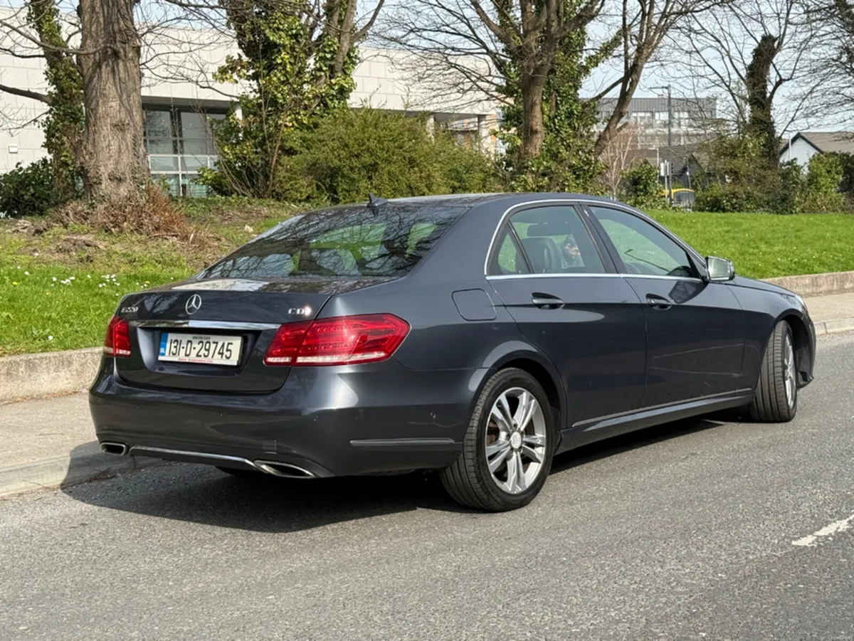 Mercedes-Benz E-Class 220 CDI BLUE EFFICIENCY SE 4 - Image 3