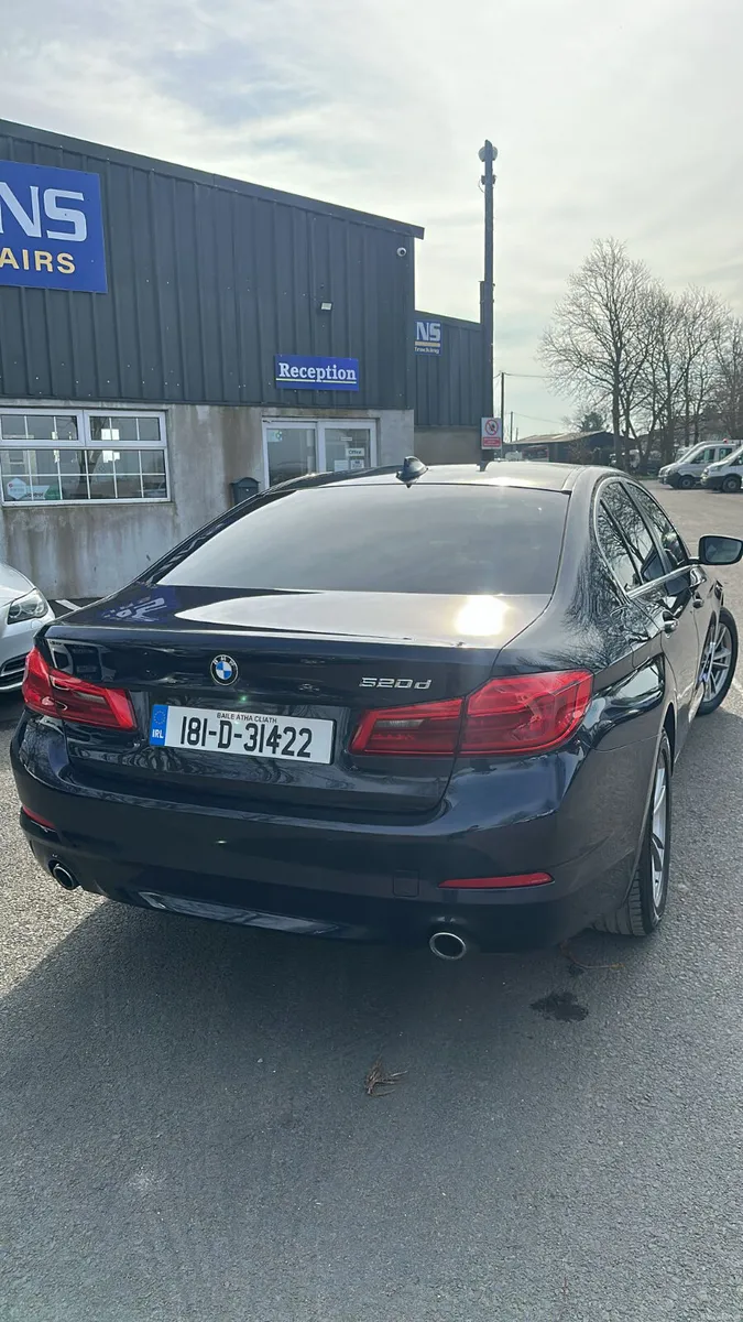 BMW 520d - Image 2
