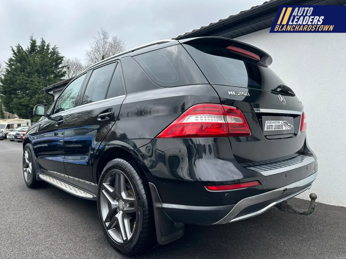 MERCEDES-BENZ ML 250 AMG 4MATIC AUTO LEATHER - Image 4
