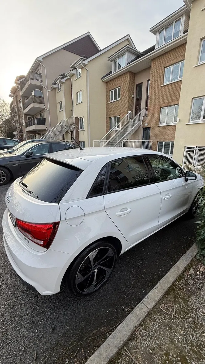 Audi A1 2016 - Image 3