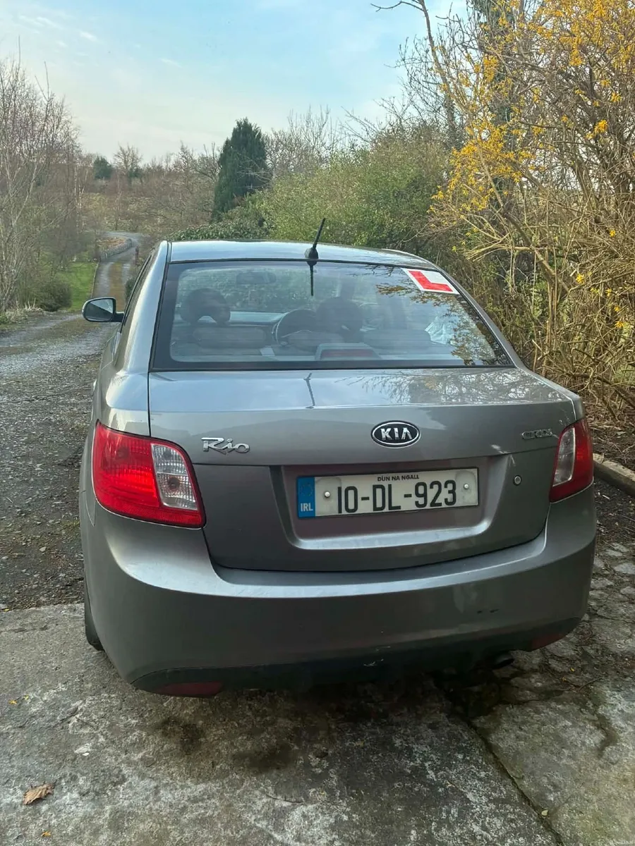 Kia Rio 2010 - Image 4