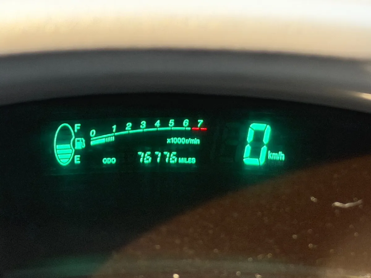 Toyota Yaris 2000 Manual 1.0 petrol - Image 2