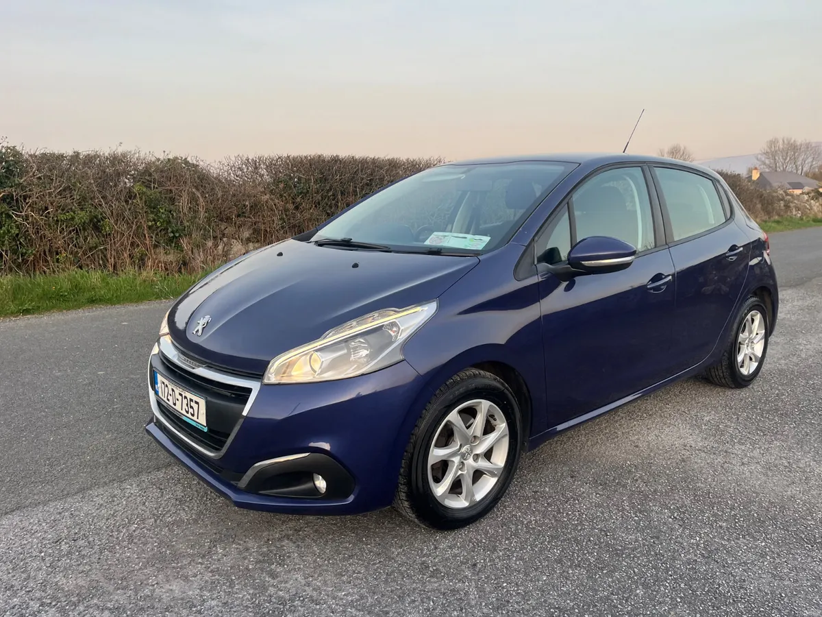 Peugeot 208 2017 1.2 low KLM’s - Image 3
