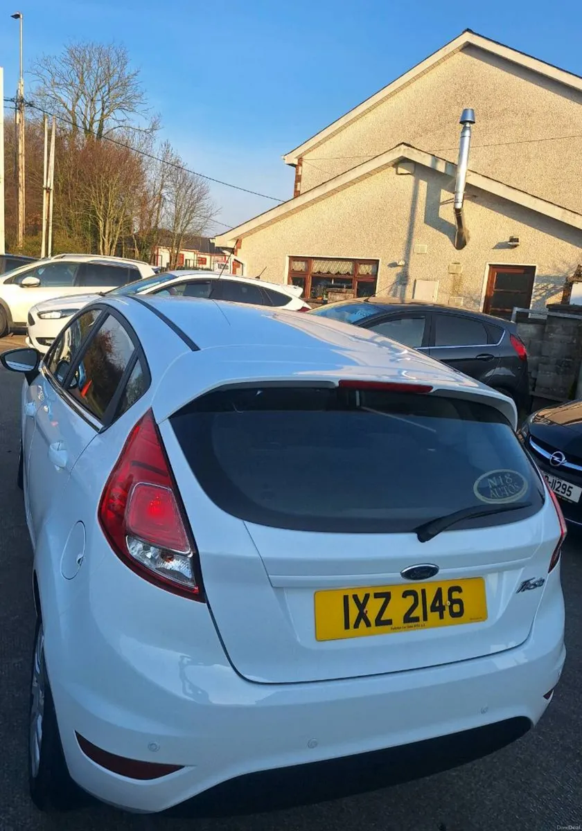 152 Ford Fiesta 1.25l with 31k Miles FSH LIKE NEW! - Image 3