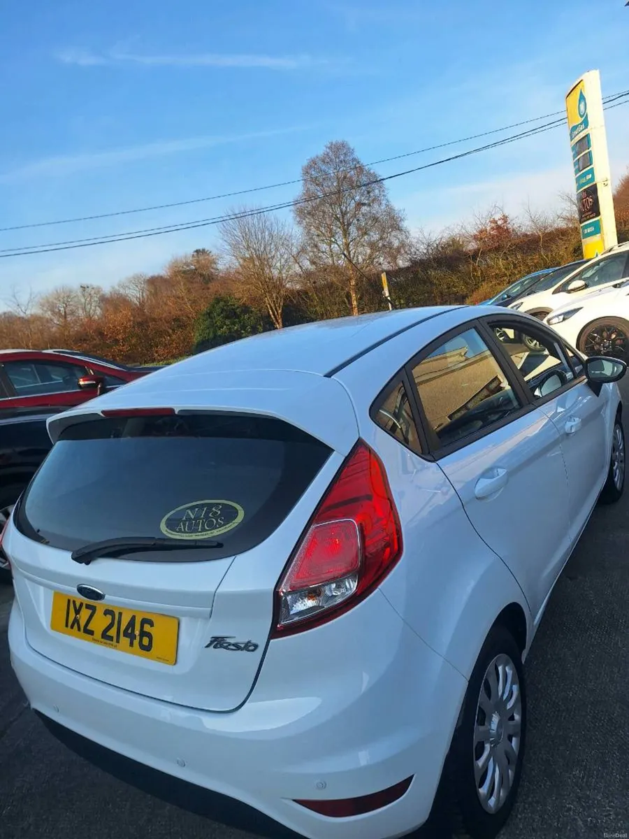 152 Ford Fiesta 1.25l with 31k Miles FSH LIKE NEW! - Image 4