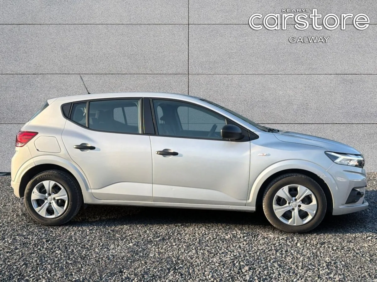 Dacia Sandero TCe 90 Essential - Image 2