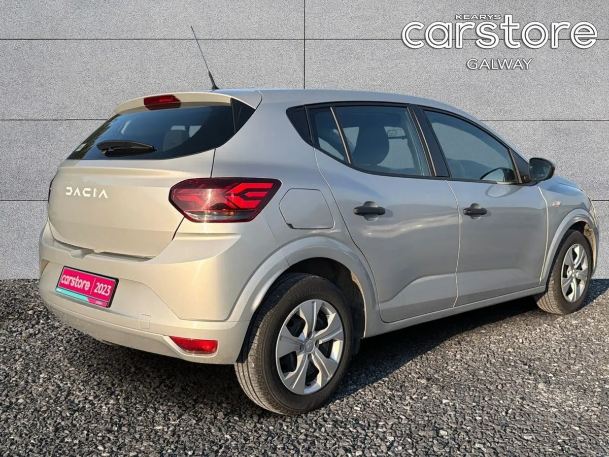 Dacia Sandero TCe 90 Essential - Image 3