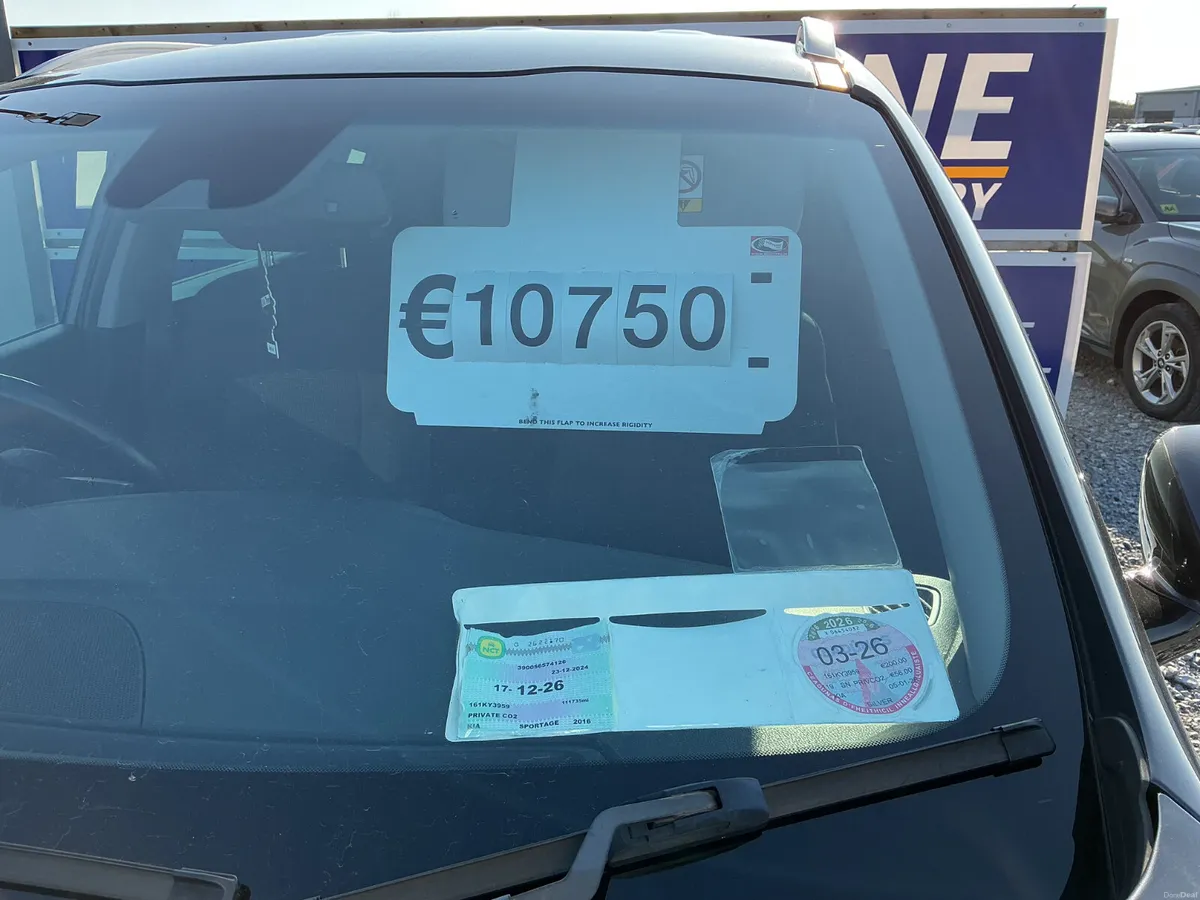 2016 KIA SPORTAGE 1.7 DIESEL SAT-NAV SPOTLESS - Image 4