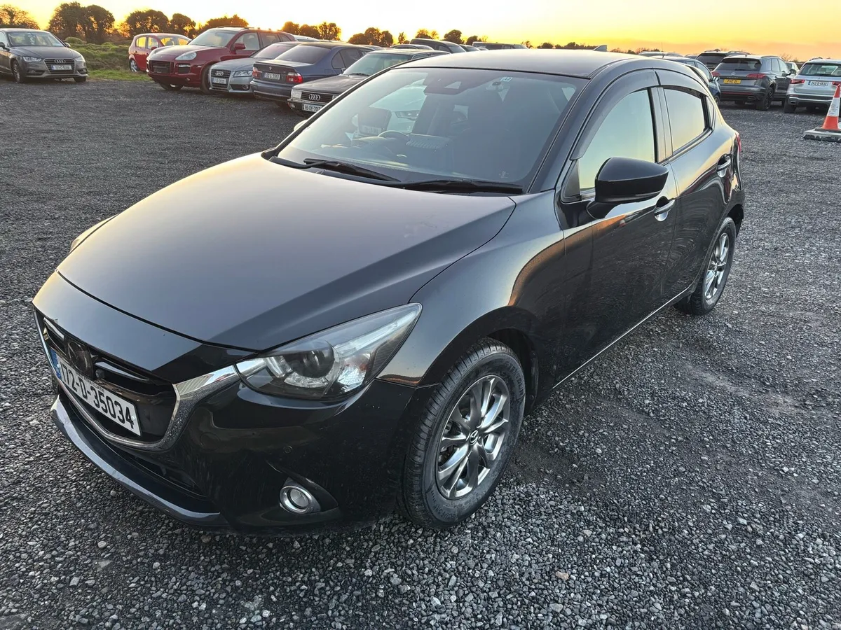 Mazda Demio 1.3 Automatic 2017 - Image 3